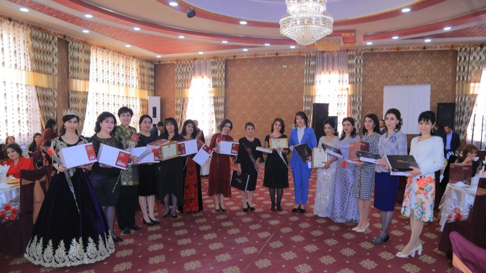 Navoiyda 8-mart Xalqaro xotin qizlar kuniga bag‘ishlangan “Ayolga ehtirom” nomli bayram tadbiri o‘tkazildi