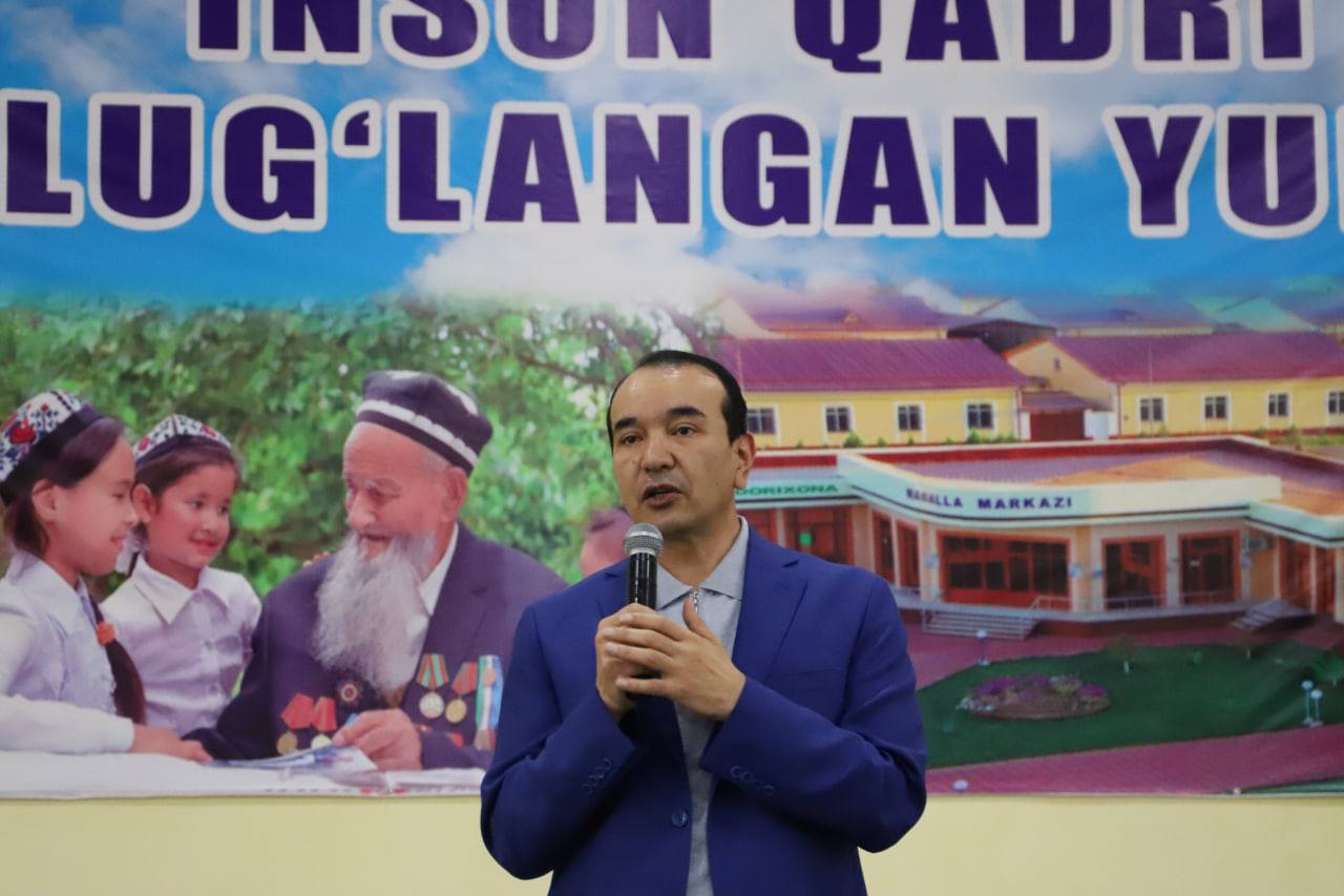 Qalbi daryo xalq bilan yonma-yon