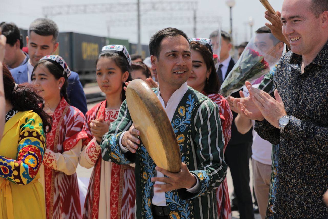 Farg'onada «Oʻzbekiston-Tojikiston»  yoshlar forumi boshlandi