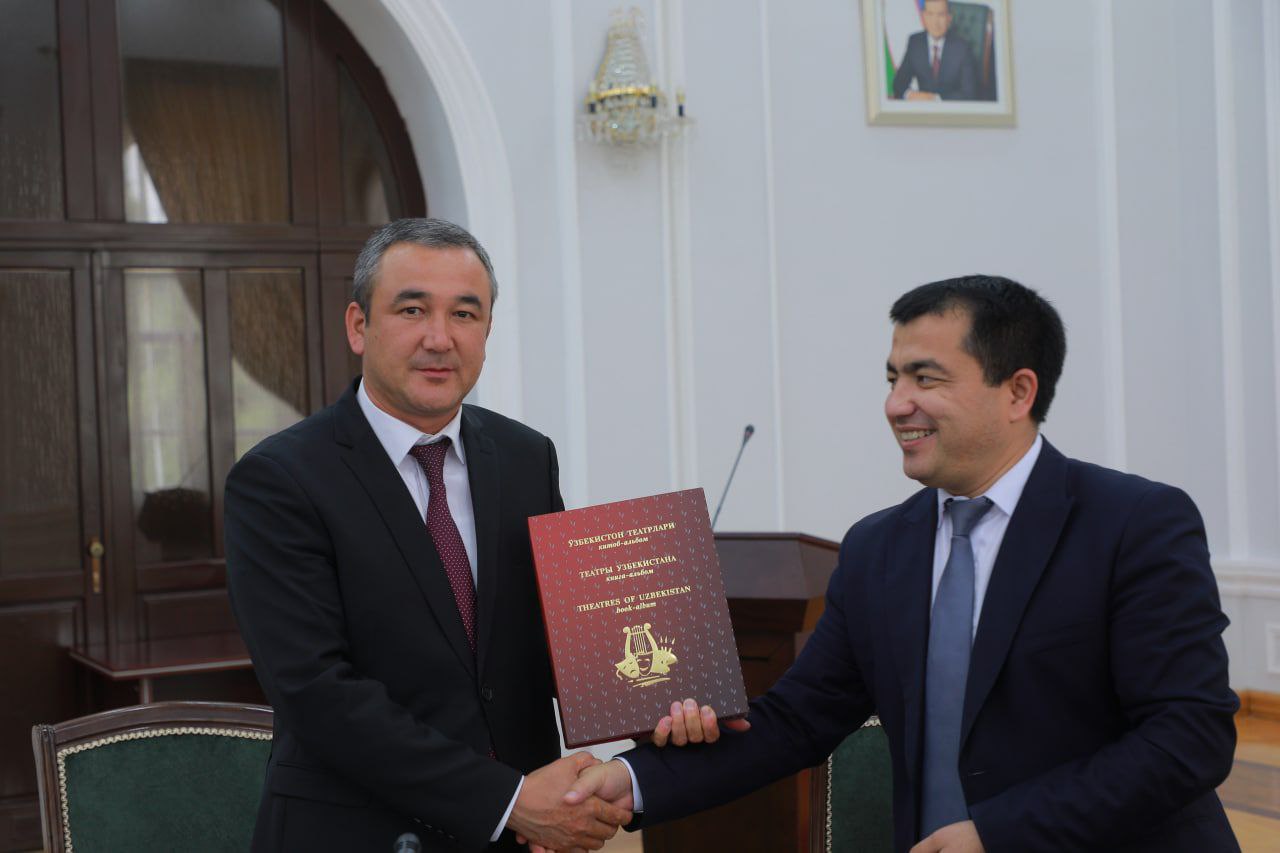 Davra suhbati tashkil etildi