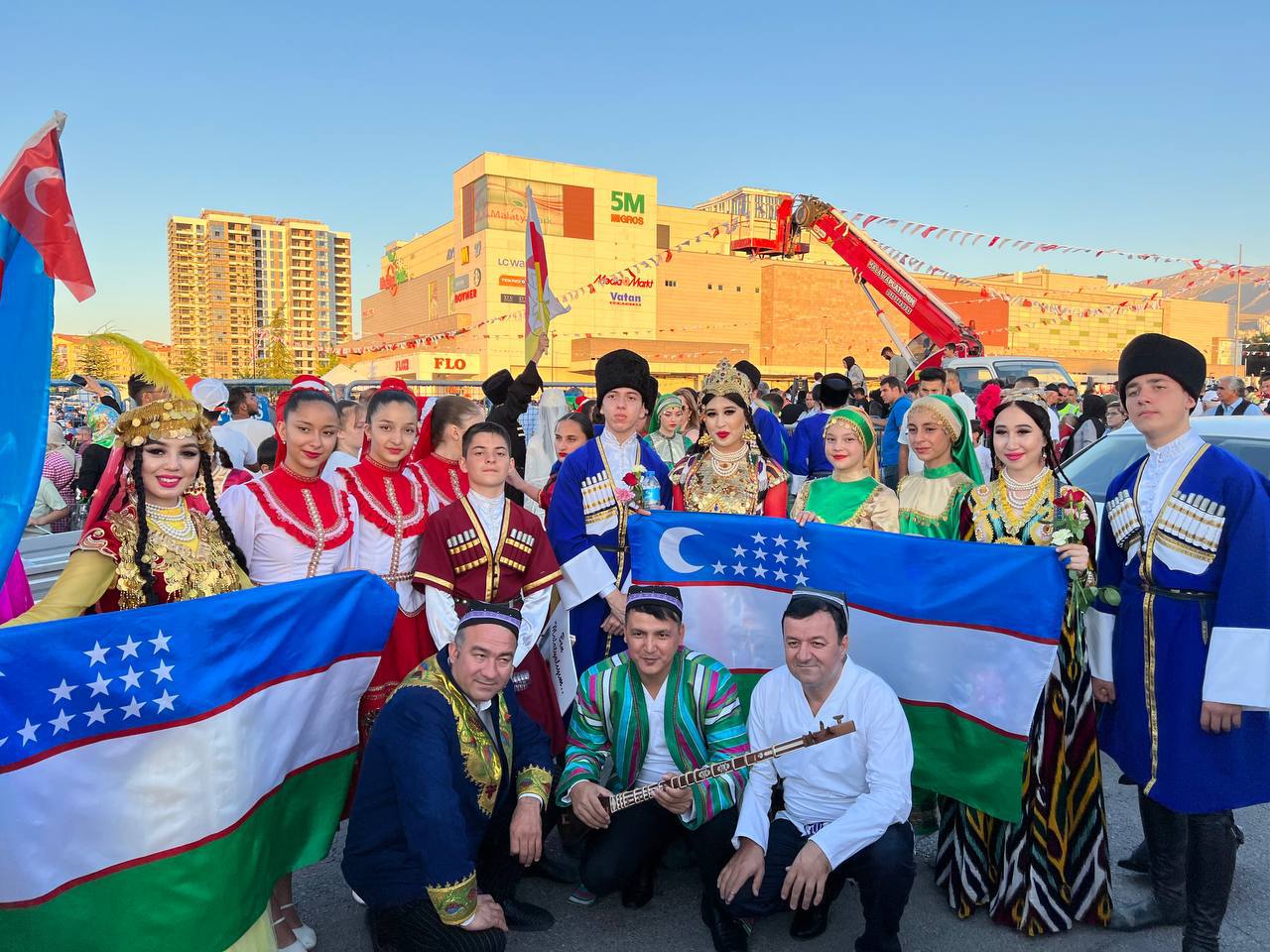 "Turk dunyosi" festivali