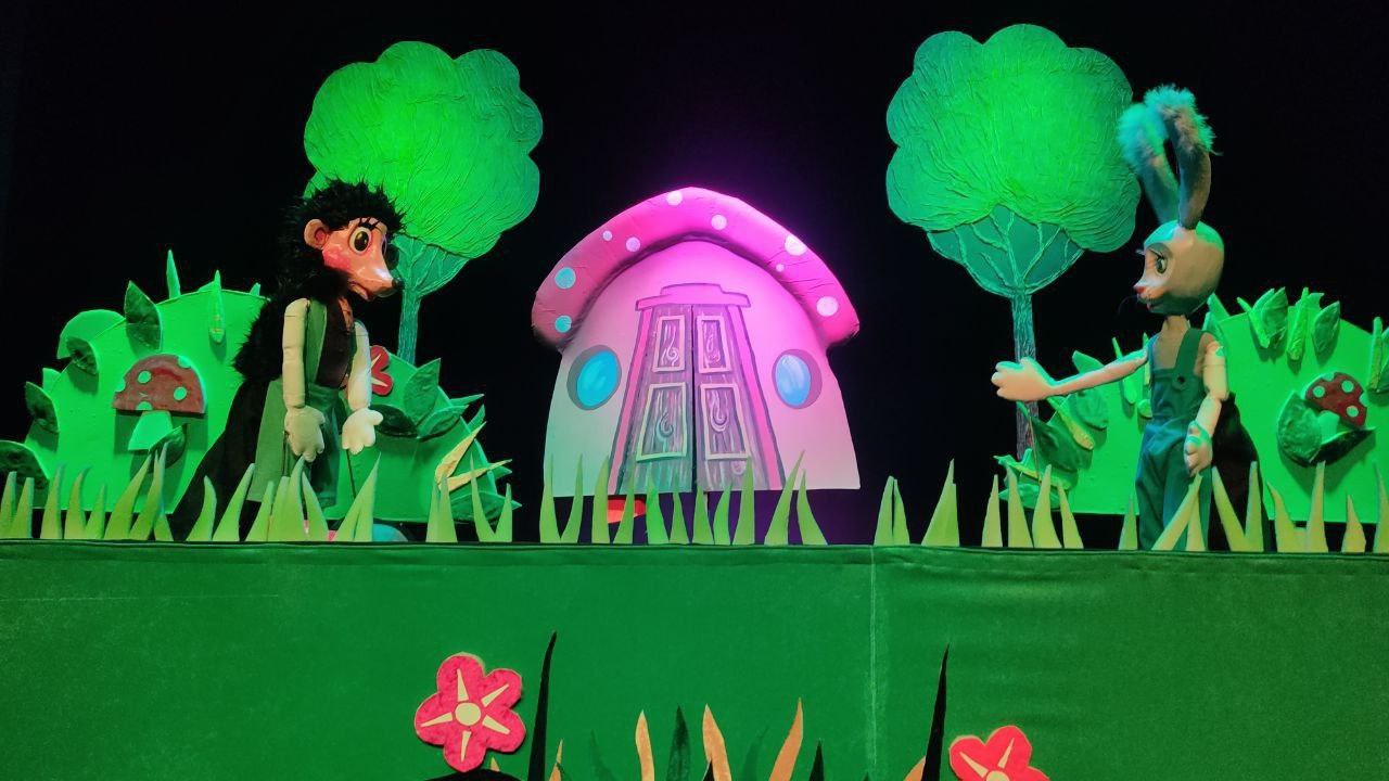 Surxondaryo viloyati qo‘g‘irchoq teatri jamoasi o‘zining 21-mavsumini boshladi
