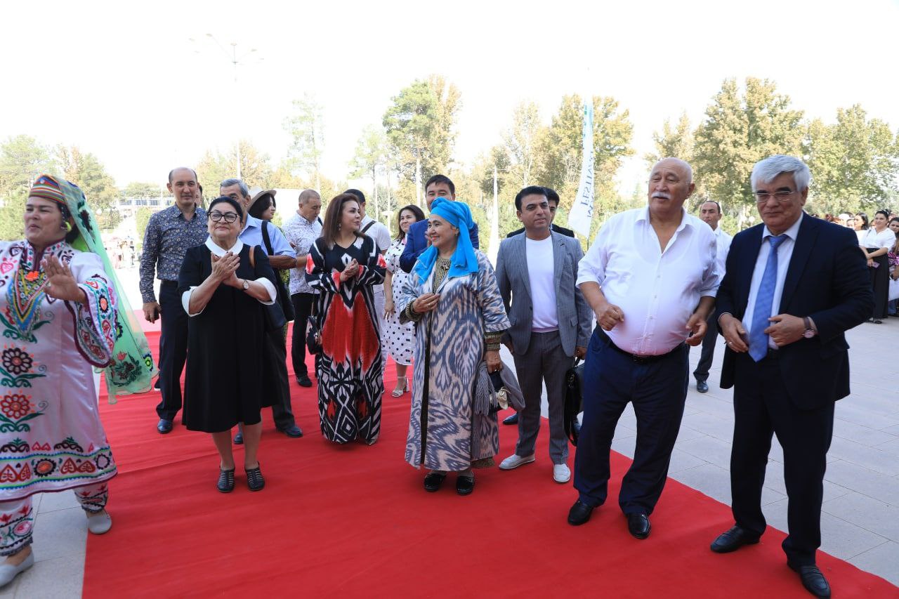 Surxondaryodagi madaniyat va san’at kunlari qizg'in pallada!
