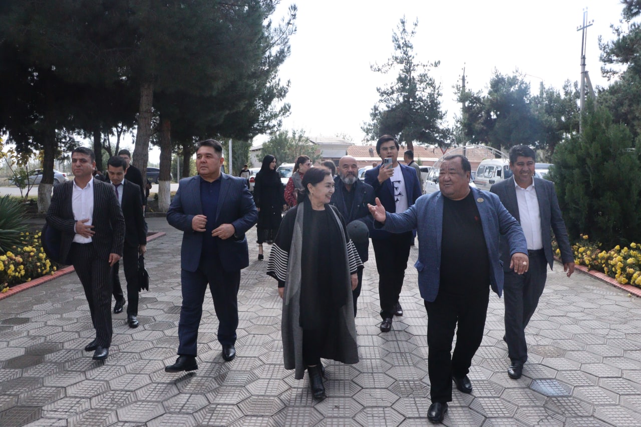 "Madaniyat karvoni"  doirasida tadbirlar bo'lib o'tmoqda