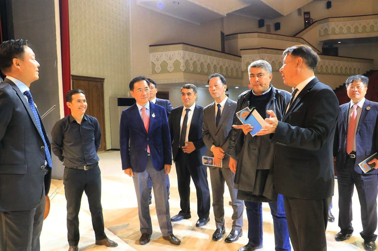 Janubiy Koreyaning rasmiy va ishbilarmon doira vakillari Sirdaryo viloyatida