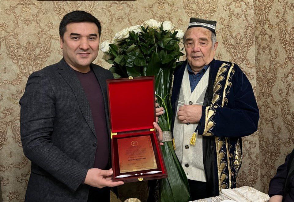 Ustozlarga ehtirom
