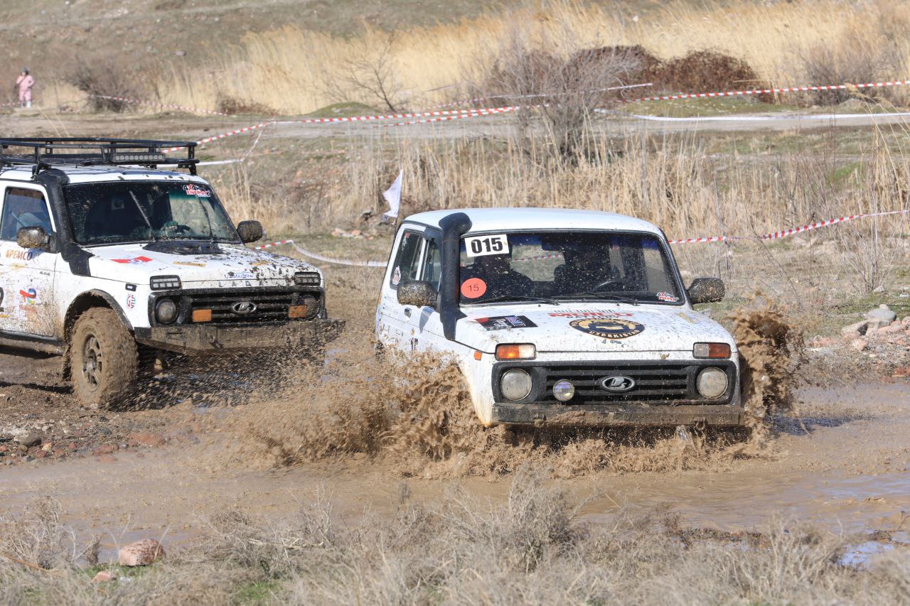 Toshkentda xalqaro “Jeep sprint” musobaqasi bo‘lib o‘tdi