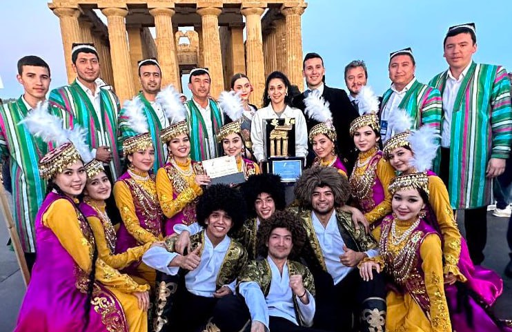 “75- Mandorlo in fiore” jahon xalqlari madaniyati va folklor festivali yakuniga yetdi