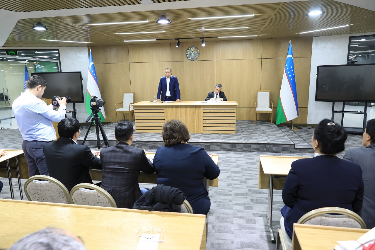 2023-yilning II choragi yakuni boʻyicha Vazir oʻrinbosarlari faoliyatining yakuniy natijalari togʻrisida yig'ilish bo'lib o'tdi