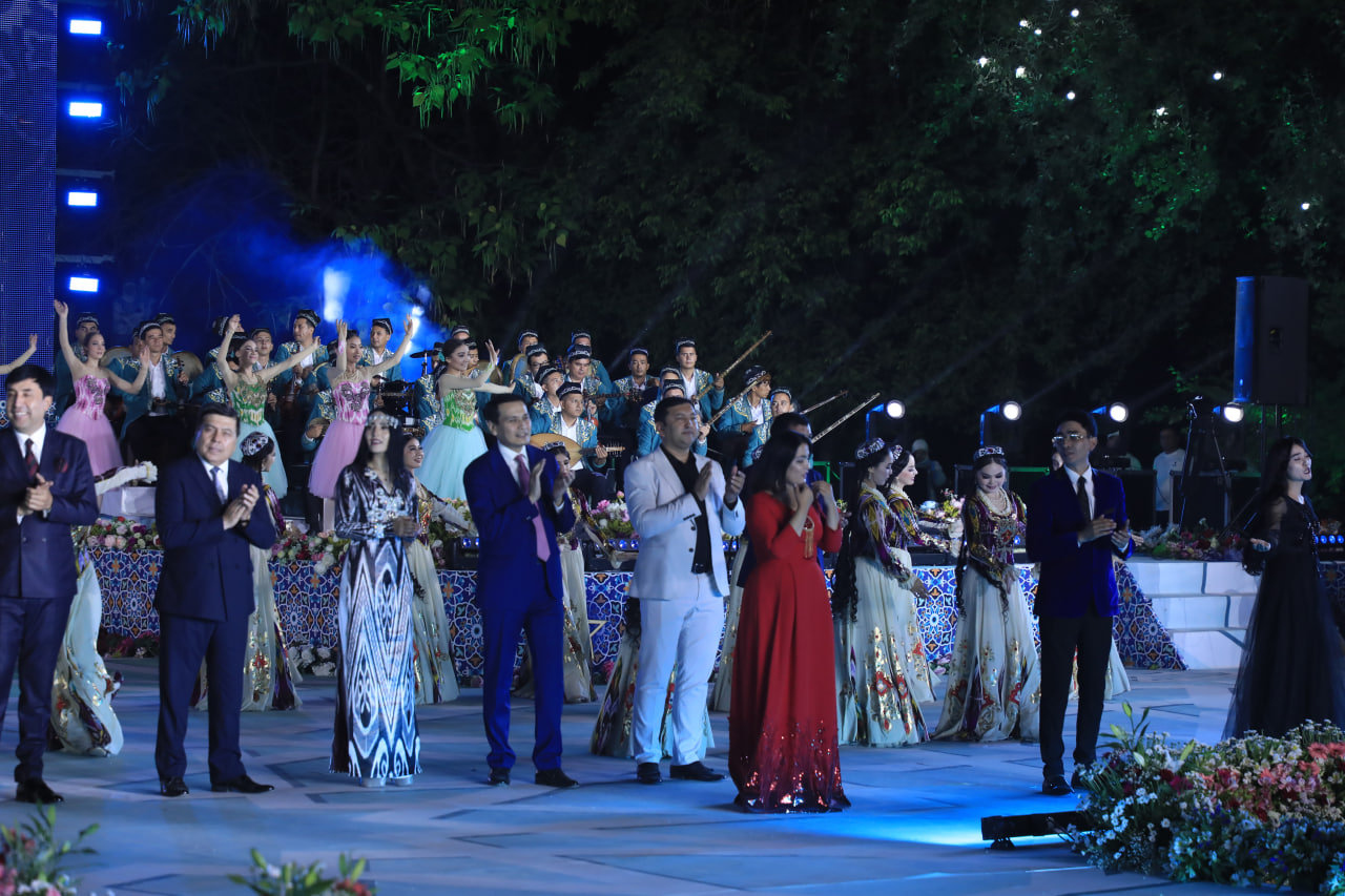 Xonobod shahrida “Dunyo sadolari” xalqaro milliy estrada san’ati festivalining tantanali ochilishi bo‘lib o‘tdi