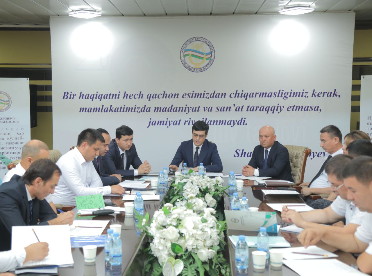 “O'zbekkonsert”da o'tgan 6 oylik faoliyat yakunlariga bag'ishlangan yig'ilish bo'lib o'tdi
