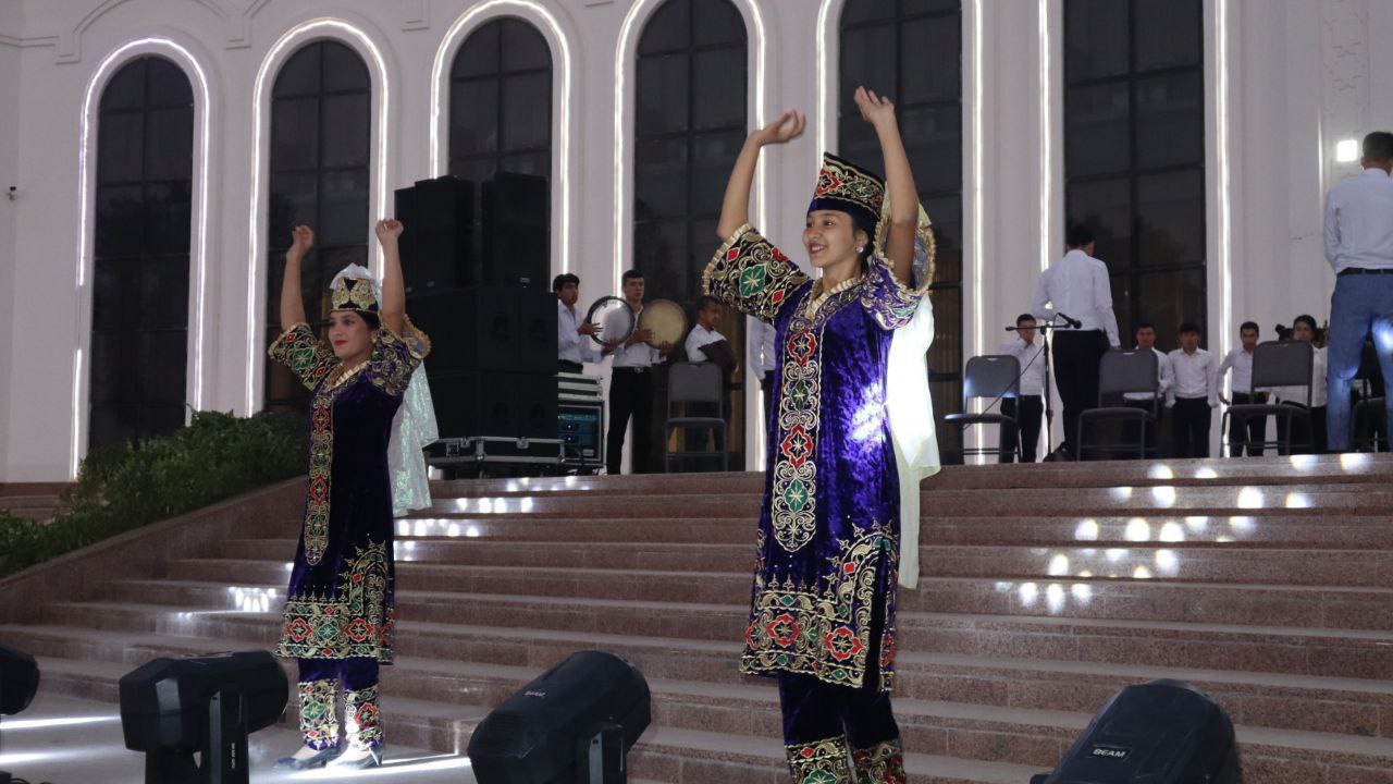 Surxondaryo san’at saroyida konsert dasturi o‘tkazildi