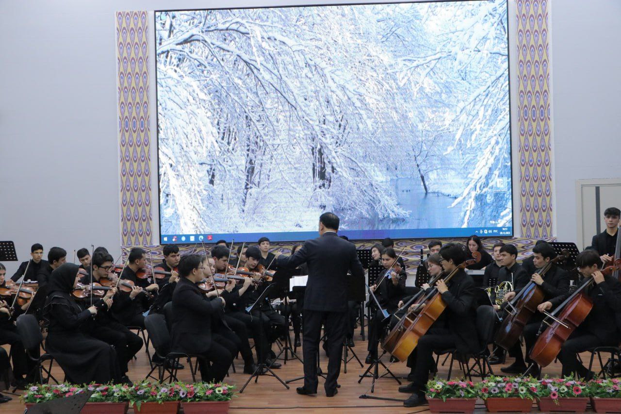 Musiqa va san’at maktabida zamonaviy simfonik musiqa mavzusida konsert dasturi bo‘lib o‘tdi
