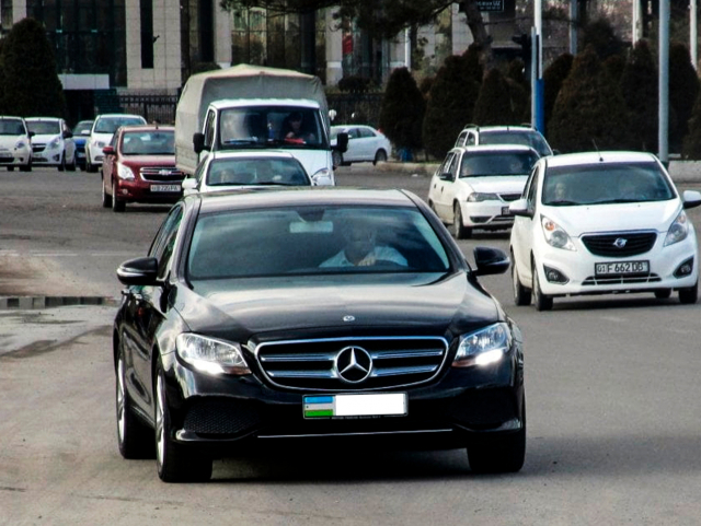 Davlat organlari va tashkilotlari tasarrufidagi xizmat avtomototransport vositalari, xizmat uylari va boshqa ko‘chmas mulklar to‘g‘risidagi ma’lumotlar